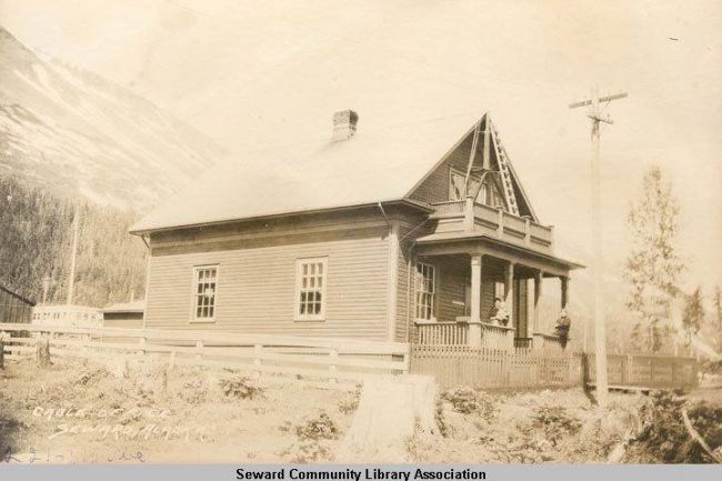 1908 view of the Seward Cable House by Sylvia Sexton